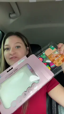 These aren’t just hand sanitizers… they’re little pocket-sized essentials with the cutest charms. Perfect for kids’ backpacks, teachers, or anyone who wants clean hands on the go ✨🧴#B#BackpackEssentialsH#HandSanitizerWithStyleS#SchoolMustHaveC#CuteAndCleanGermFreeFun 