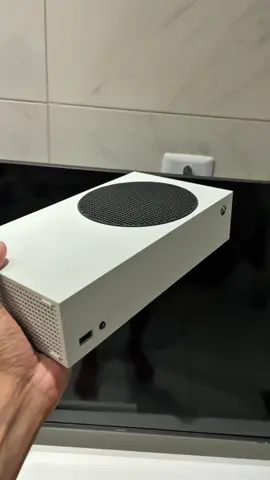 Maior defeito do Xbox Series S!? @Xbox Brasil @Xbox  #fy #games #xboxseriess #xbox #tecnologia 