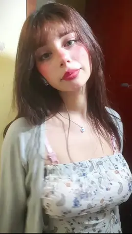 apreciemos la mancha de pintura en el marco de la puerta y debatamos sobre eso amigos . . .. ..   .   .  .   #prettygirlstiktok #perutiktok #viralgirl #otakugirls #viralgirls 