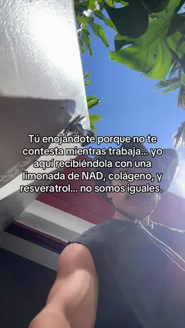 Amarla también es saber cuidarla 💕 Una rutina con Peach 🍑 Perfect no solo es limonada rosa, es energía, colágeno y bienestar desde adentro ✨ #PeachPerfect #skincarefromwithin #beautyblend #longevity #SelfCare