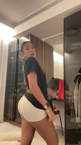 אודם דובדבנים