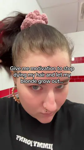 I’ve been dying it since 18 I hate my natural hair because it reminds me of when I was bigger but I’m trying to overcome that and be myself again….#help #hair #fyp 