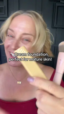 A cream based foundation that is perfect for mature skin, it is here! #TikTokShopCreatorFinds #MatureSkinFoundation #LYSBeauty #CreatorIcons #MatureMakeupProducts 