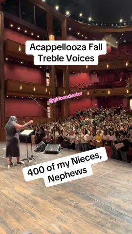 I love Acappellooza Fall! Today I added 400 new singers to my family!! Sing yall #girlconductor #standup #choirfamily 