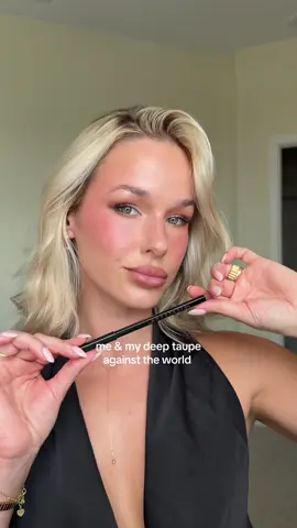 @Anastasia Beverly Hills deep taupe for life  #anastasiabeverlyhills #deeptaupe #lipliner 