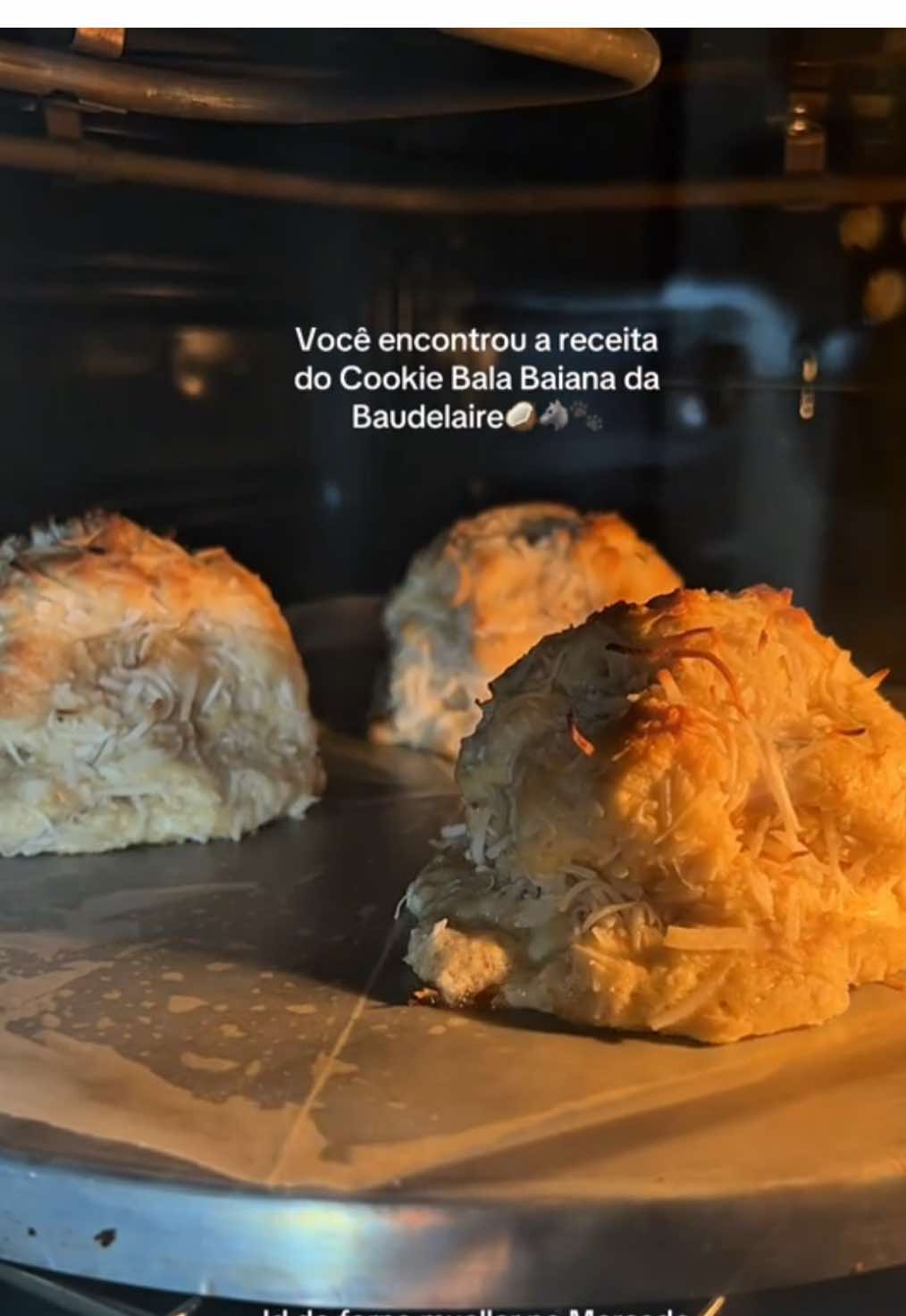 Esse se tornou meu cookie favorito e eu nem gosto de coco, vocês tinham razão viu🥹🫵🏻 Querem a receita?  Vocês sempre me perguntam o forno que eu uso e eu comprei ele no mercado livre, deixei o id na tela e aqui na legenda pra vocês: PYXJ34-9PJ1 #MeusFavsDoMercadoLivre #MercadoLivre @Mercado Livre  #baudelaire #balabaiana 
