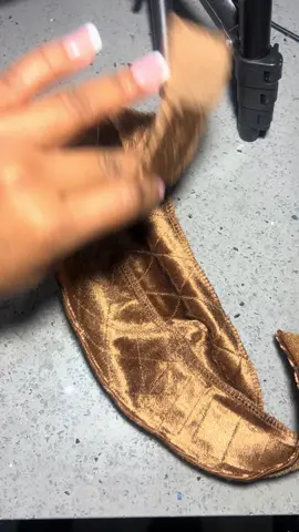 Wig grip band, no glue, it just hold the wig down to you’re head and it’s very comfortable. #wiggripcap #wiggripbands #tiktokshop #fypシ 