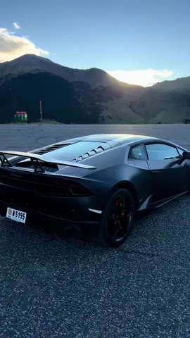Yusho hai ioi ioi #lamborghini #andorra #s4vitar