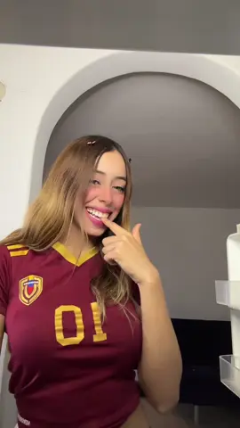 Like sugar on my tongue 🌟 #venezuela #fyp 