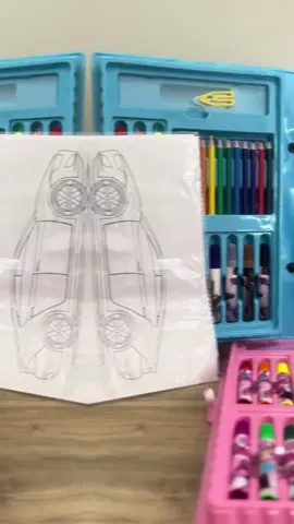 🎨✨ Já pensou em ter 68 peças artísticas em 1 só estojo? Esse kit incrível vem com canetinhas, lápis de cor, giz de cera, aquarela e muito mais, tudo organizado em uma maleta prática e fácil de levar pra qualquer lugar. Perfeito para desenhar, pintar e soltar a imaginação 🖌️😍 – as crianças amam e os adultos também! 👉 Garanta já o seu no link do vídeo e comece a criar hoje mesmo! #EstojoArtistico #MaterialEscolar #KitDesenho #ArteCriativa #VoltaAsAulas 