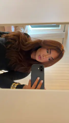 💇🏽‍♀️