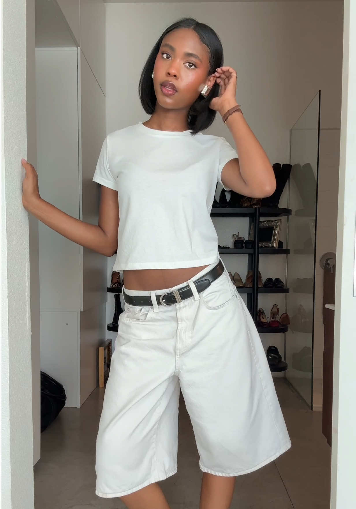 love an all white fit!!🤍 #OOTD #outfitideas #styleinspo #allwhiteoutfit #fashiontiktok 
