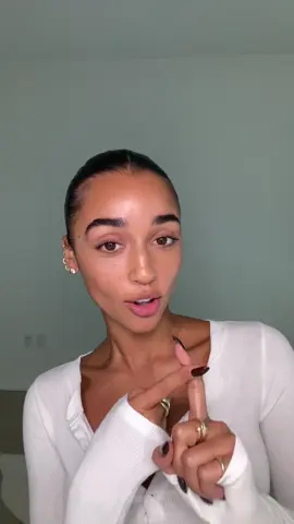 3 of my favorite things: the holidays, @Summer Fridays & lip butter balms!! Available @sephora ad