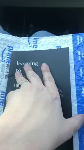 Emotional Resilience: Acquire effective strategies to build confidence and grace in navigating life's challenges. Overcoming Limits: Discover practical methods to replace negative self-beliefs with affirmations for empowerment. Practical Exercises: Each chapter includes thought-provoking prompts and activities to aid in self-discovery and personal growth. Relationship Impact: Understand how your relationships contribute to your self-perception and learn techniques for healthier dynamics. Self-Love Essentials: Explore the fundamentals of self-love, fostering self-compassion and a positive self-image. Target Audience: Perfect for those seeking to improve self-acceptance and emotional health in their relationships and personal life. #selflove #learningtolovemyself #selfacceptance #tiktokshopforcreators 