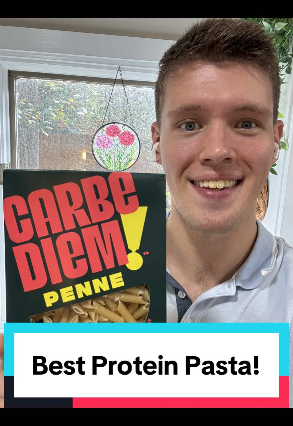 Carbé Diem? More like seize the pasta! Run, don’t walk, to Publix and grab this deal while it lasts. I’ve tested all the protein pasta options and most of them let me down. Barilla Protein+? Decent taste, but barely more protein and not worth the markup. Lentil pasta and Banza chickpea pasta? They get soggy and never hit that true al dente bite. Carbé Diem is different — it nails the texture, delivers on the macros, and actually tastes like real pasta. Normally I only grab it as a special treat because of the price, but right now it’s cheaper than Barilla. That means it officially gets thebettermeblueprint seal of approval. Hands down, this is the BEST protein pasta on the market. 🍝💪 #highprotein #highproteinmeals #groceryshopping #lowcalorie #healthyeating