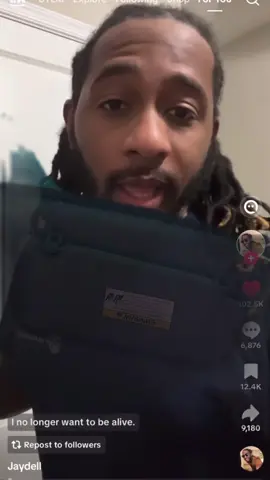 Hit my line tho lil bruh #thedonmike #greenscreenvideo #greenscreen 