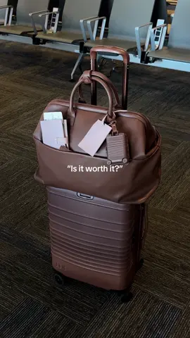 Cute and functional. Shop the Essential Maple Weekender.