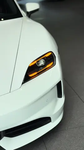 Porsche Taycan 4S 2025 disponible en Porsche Calzada del Valle #porsche #porschetaycan #porschefans #porsche