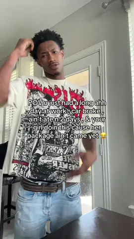 “i’m just a girl” ahh moment 😂  #funny#viral#relatable 