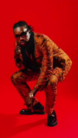 Gold and black ball we outside November 1th @@𝗟𝗨𝗚𝗢𝗟𝗢𝗕𝗜@@queequee02@@KING OF FRANCE 🇫🇷  NIKEY 🦅@@Binta Kay❤️🌹❤️@@Mc Teddy official@@current kay@@@Papaklass world@@beautiful Aminash👑💪💎👙🥰😍@@Black Gold AK##droloh💃🏾🕺🏾💕🇸🇱