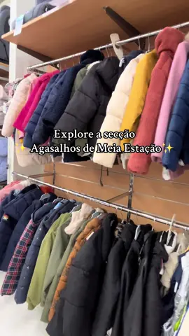 🍂 Explore connosco a secção de agasalhos de meia estação na Kid to Kid Seixal! ✨ 👕 Casacos leves, camisolas giras e peças confortáveis para os dias fresquinhos, tudo até -70% do valor original 😍 ♻️ Moda sustentável, de marca e a preços de outlet. 📍 Av. 1º de Dezembro 1640, nº 465, Casal do Marco (junto ao Espaço Casa) 🕙 Seg-Sáb: 10h – 19h30 (avaliação: 10h – 18h) 👉 Venha descobrir tesouros únicos para esta estação!  #achadosdasemana #margemsul #segundamao #slowfashion #sustentabilidade  