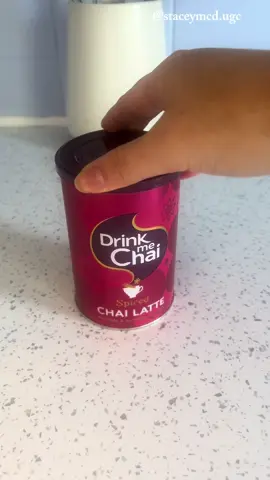 Cosy Autumn Mornings with @Drink me Chai 🍁🌤️ Absolutely love a Chai Tea Latte in the colder months and It's so quick and easy to make at home using the Drink Me Chai powder ☕️  I always pair it with coconut milk to make it sweet and creamy 🥥 #chaitealatte #autumndrinks #cosymornings #ugccontentcreator #ugcexample 