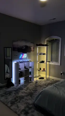 room looking fire #roomtok #cars#legos#pc#roominspo 