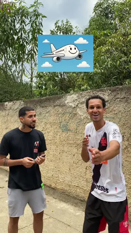 Você quer um jatinho branco?  . . . . . . . . . . #meme #laele #viral #humor #engracado 