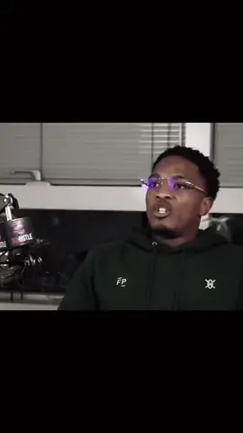 À 16 ans Niska est devenu papa. #niska #enfant 