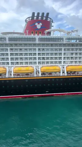Disney Fantasy pulling into Nassau, Bahamas! #disneycruise #disneyfantasy #cruise #cruiseship 
