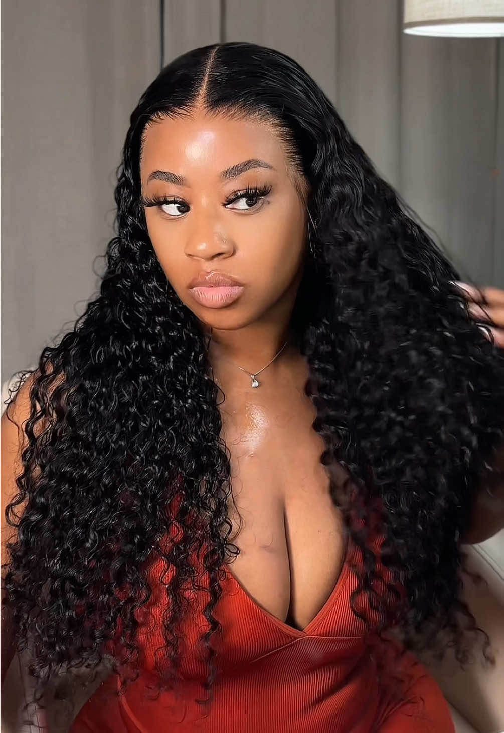30 secs to get a flawless install literally! perfect 28inch ear to ear 13x6 wear go glueless wig! @FORGIRL FOREVER WIG  #Fallfreshness #tiktoktopwigs #tiktokshop #gluelesswig #frontalwig          
