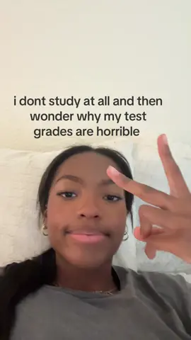 in honor of me having two c’ s and doing buns on my test #fyp #relatable #grades 