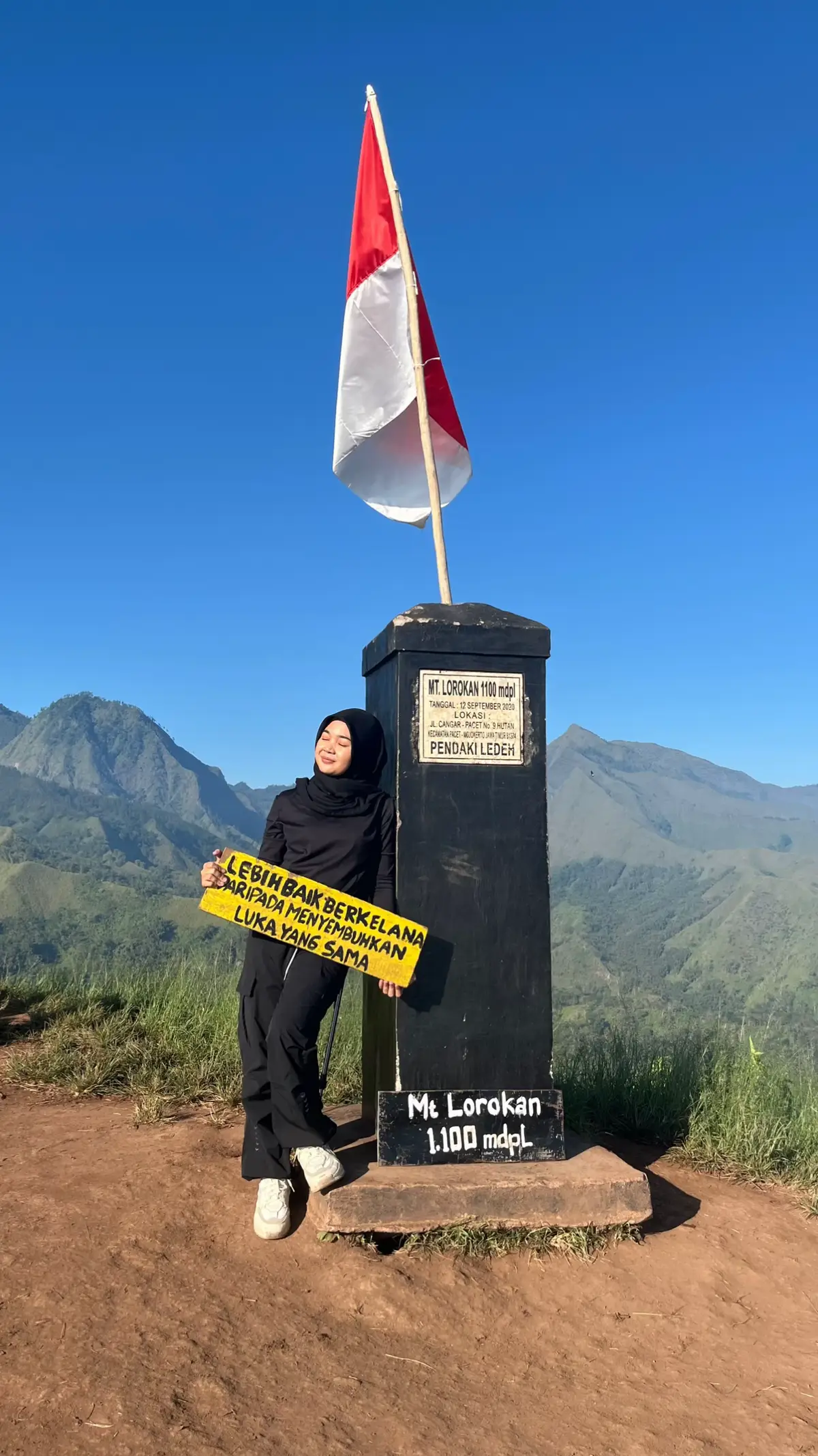 Menukar rasa sakit dengan ribuan mdpl #lorokan1100mdpl #lorokan #pendakigunung #fyp 