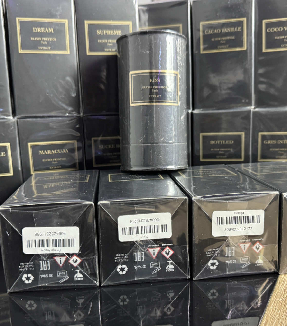 ☎️+33(0) 764558031👉🏾Trouvez votre signature olfactive  13€ l’unité du parfum 14€ en deux fois / semaine (7€ fois 2) Livraison physique (Marseille) à 1€ Livraison européenne (hors Marseille) à 5€  Livraison européenne offerte à partir de trois commandes  Livraison Afrique (contactez moi) Parfums :  Sauvage Intense: Bakara:  Bois intense:  Rose Vanille:  Kiss:  Coco Vanillé:  Cherry:  Casa blanca:  Bois Vanillé:  Gris intense:  Dream:  Mula:  Prince Arabie:  Sucre Rose:  Supreme:  Tobacco Vanille:  You:  Pegaz:  Cacao Vanille:  Maracuja:  Bella:  Bottled:  Oméga: ——————