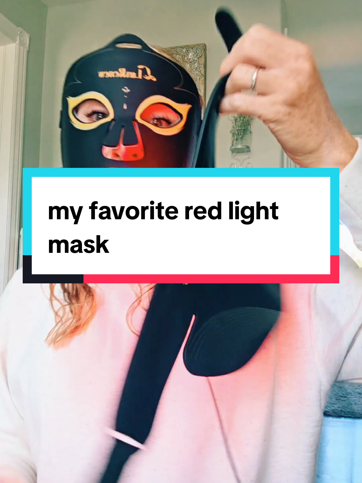 LuxRenew Red light mask with chest and neck mask  #redlighttherapy #redlightmask #redlightfacemask #skinhealth #luxrenew @LuxRenew 