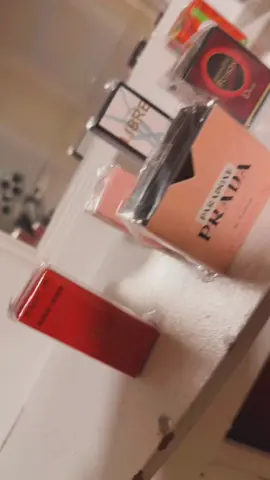 Ou Menm ki besoin ht mini parfum en gros et en détail ekrim nan 5168415313