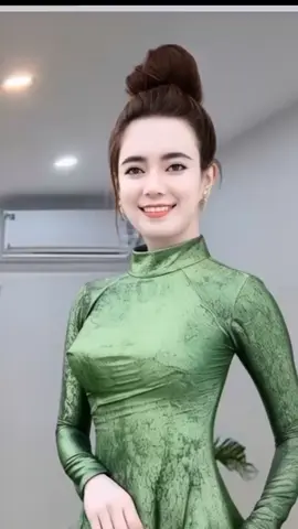 Áo dài truyền thống lụa gấm nhũ #666 #áodài #aodai #aodaitruyenthong #aodailua 