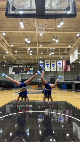 And they call us athletes…@andermolly_3  #mediaday #fifthyear #gvsu #gvsuwbb #packitup 