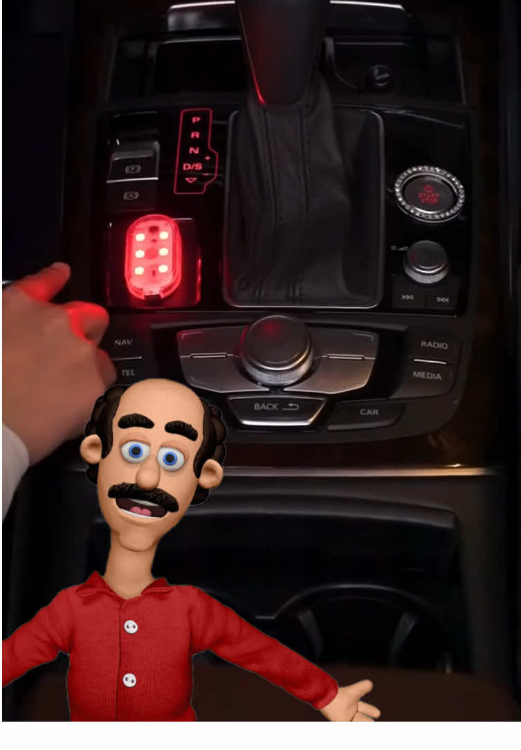 Ideal para qualquer canto do carro   #touch #led #iluminacaodecorativa #iluminacaoautomotiva 