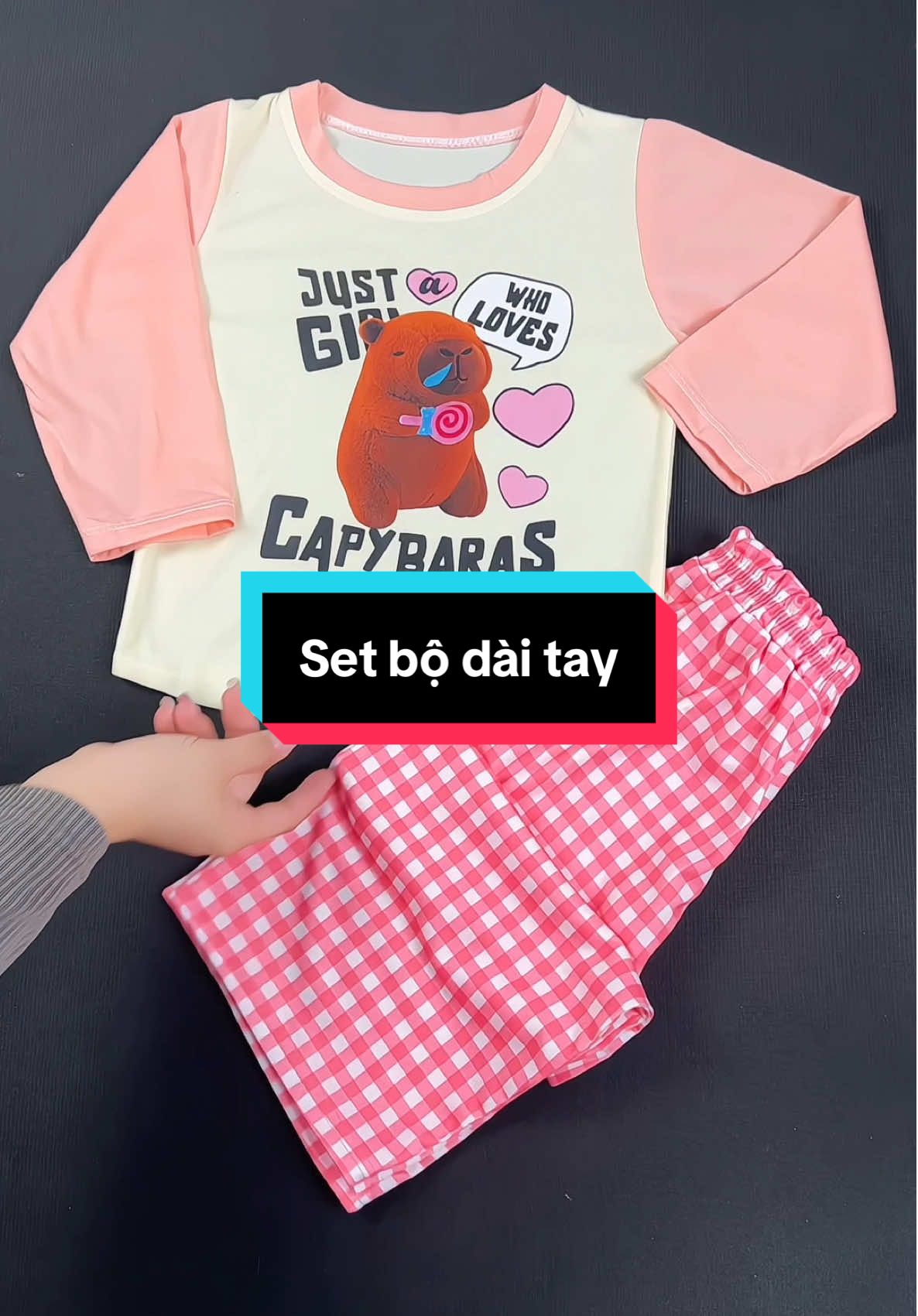 Set bộ dài tay cho bé in hoạ tiết hottrend #boxinhchobegai #bodaitaybegai #bodaitaychobe #bobegaidep #yenkidss 