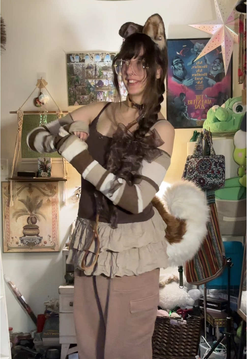 Currently obsessed with the skirt over sweatpants combo 🍂☝🏻 #kemonomimi #furrytiktok #fyp #fyeシ #fitspo 