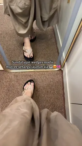 Sandal jepit wedges ringan harga murcee abiss 😻 #sandalwanita #sandaljepitwedges #sandalharian 