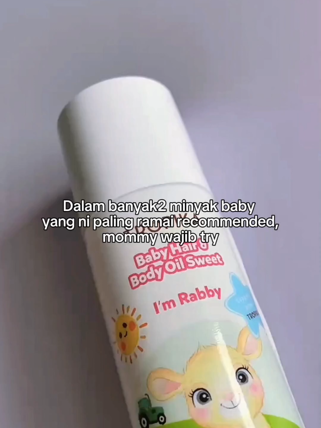 Kenapa mommy kena cuba sbb bau yang wangi sesuai utk baby & minyak ni multifunction tau berbaloi beli ᵔᴗᵔ #tropikahq #tropikaherbalcream #minyaktropika #tropika #minyakbaby 