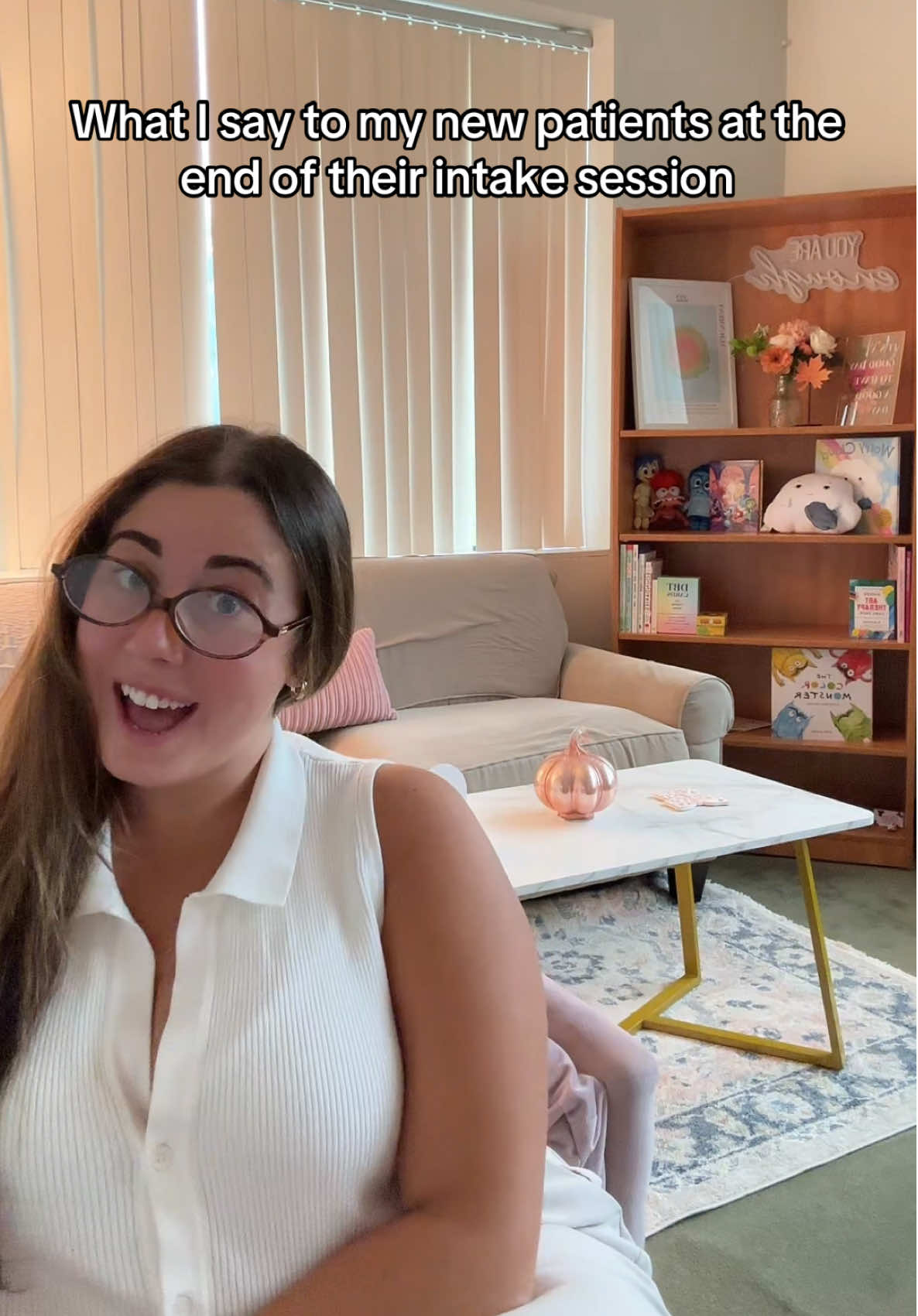 Obviously in a good, healing way 🤌🏼  heeheeeheeee #therapisthumor #intake #therapyiscool #sabrinacarpenter #microcontentcreator 