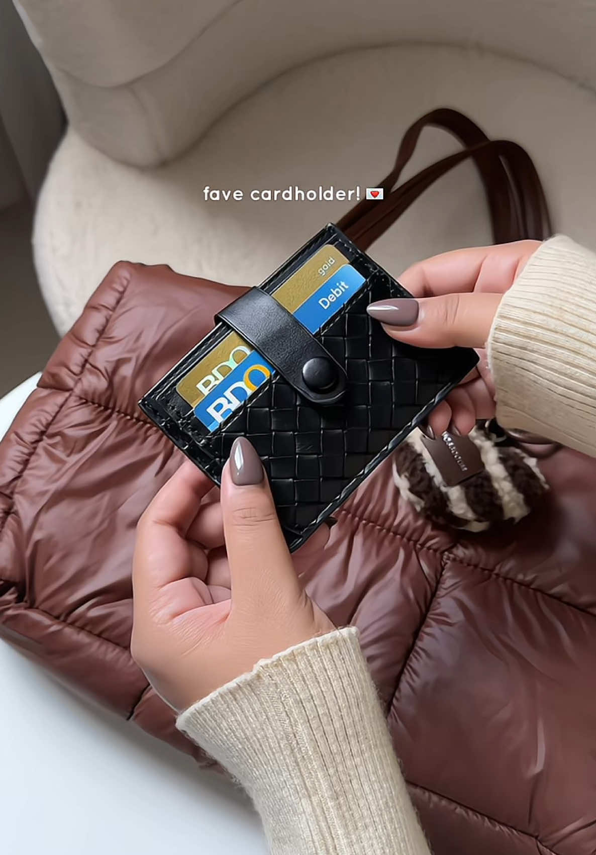 sleek cardholder wallet for men & women!! 💌  #cardholder #wallet #cardholderwallet #walletforwomen #wallet 