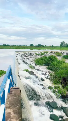 🌊ទឹកធ្លាក់ស្ពាន🌁៧មករា🇰🇭ស្អាតណាស់🥰