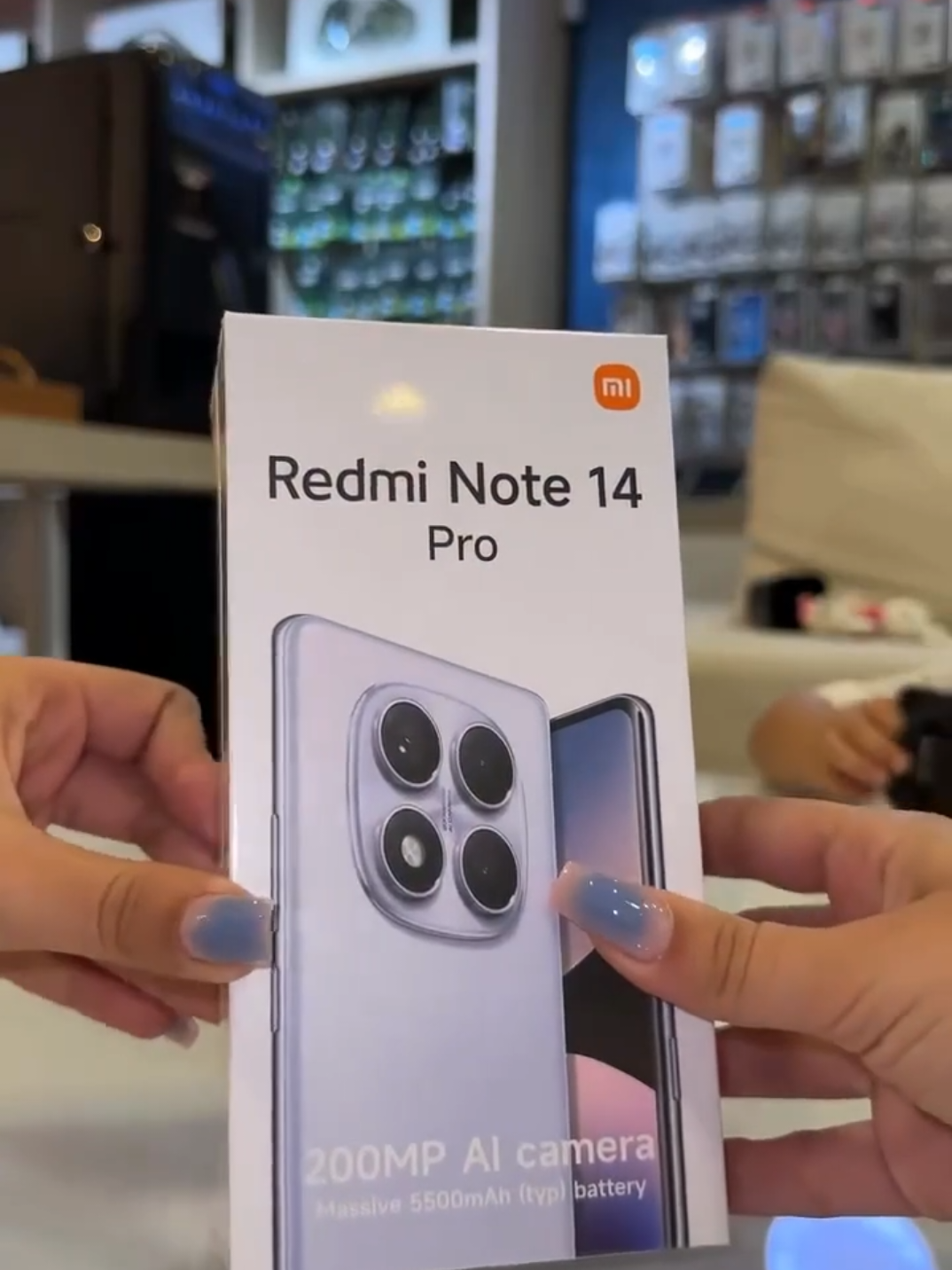 🔗 Link direto na descrição ou Na loja da bio 💜 📱 Redmi Note 14 Pro 5G: câmera de 200MP, super desempenho e bateria que dura mais de 24h! Potência e estilo na sua mão. 🚀✨ 👉 Você encontra nesse link: https://s.shopee.com.br/3qDyiQfAtp #eletronicos #celular #celulares #viral #redmi 
