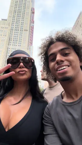 Meeting Kim K. @Kim Kardashian @SKIMS Instagram Jamesrobinsonjr 