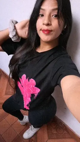 Hay algo en ti nena, que me lleva a la locura 👸🏻💪🏼💯🎶🎵🎶