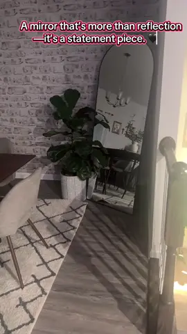 ✨ Elevate your space with this sleek black arch mirror—hang it or lean it, either way it’s a statement @Sweet Furniture #HomeDecorInspo #MirrorCheck #InteriorDesignGoals #FullLengthMirror #OOTDSpot  